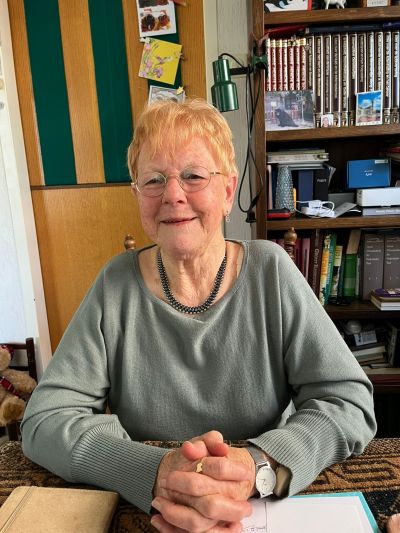 Portret van Anny Dijks-van Wolven