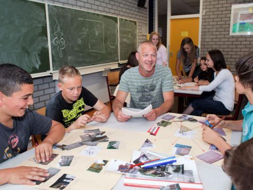 Leerlingen van het Candea zijn druk aan het werk