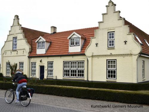 Oud huis met trapgevel